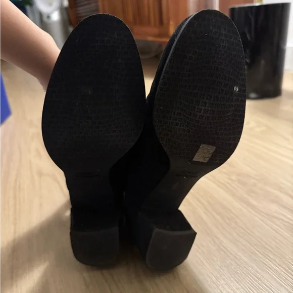 Stuart Weitzman Black Suede Over the Knee Boots - Picture 3 of 9